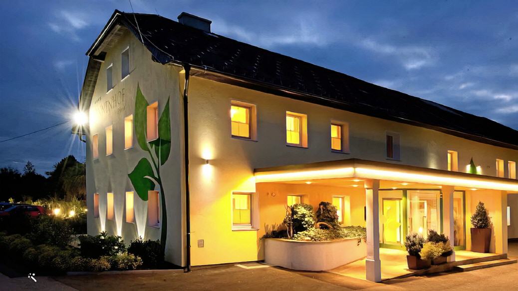 Hotel-Sonnenhof-das 4 Sterne Hotel im Grünen